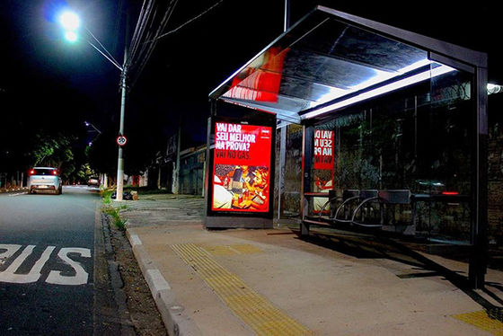 High Quality 75 Inch Outdoor Digital Ads Signage 2500nits Brightness A For Bus Shelter